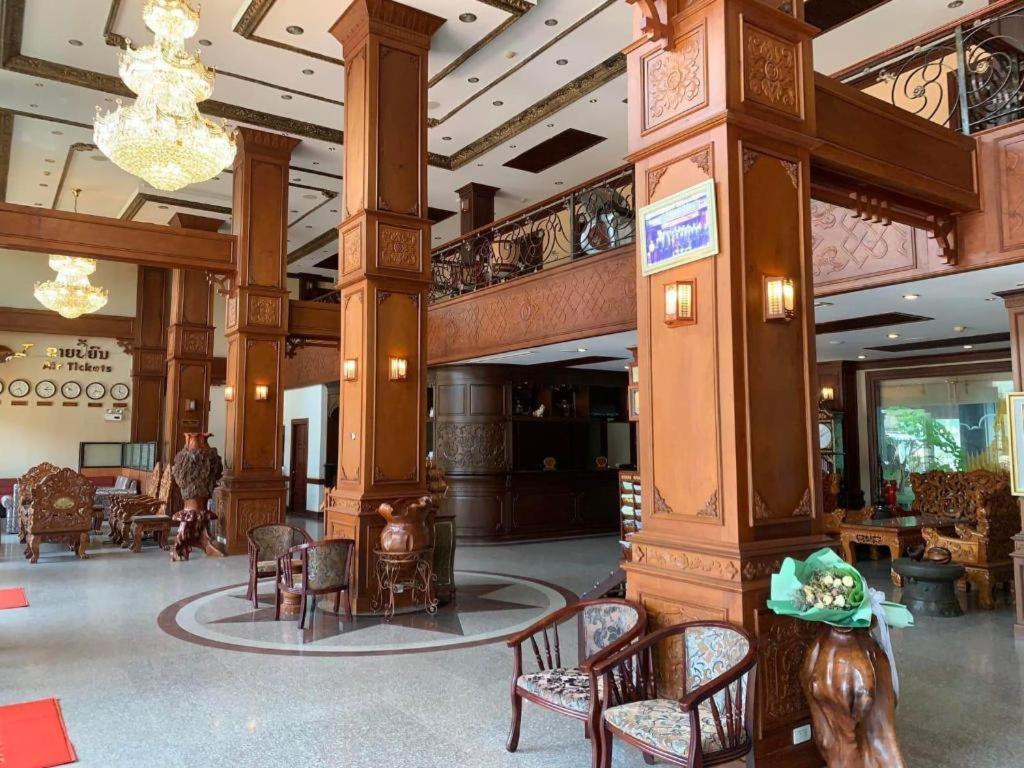 Leuxay Hotel Vientiane Exterior photo