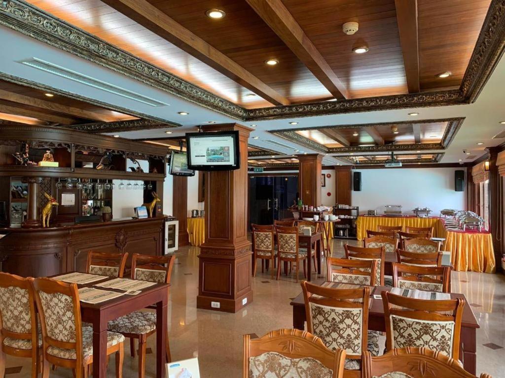 Leuxay Hotel Vientiane Exterior photo